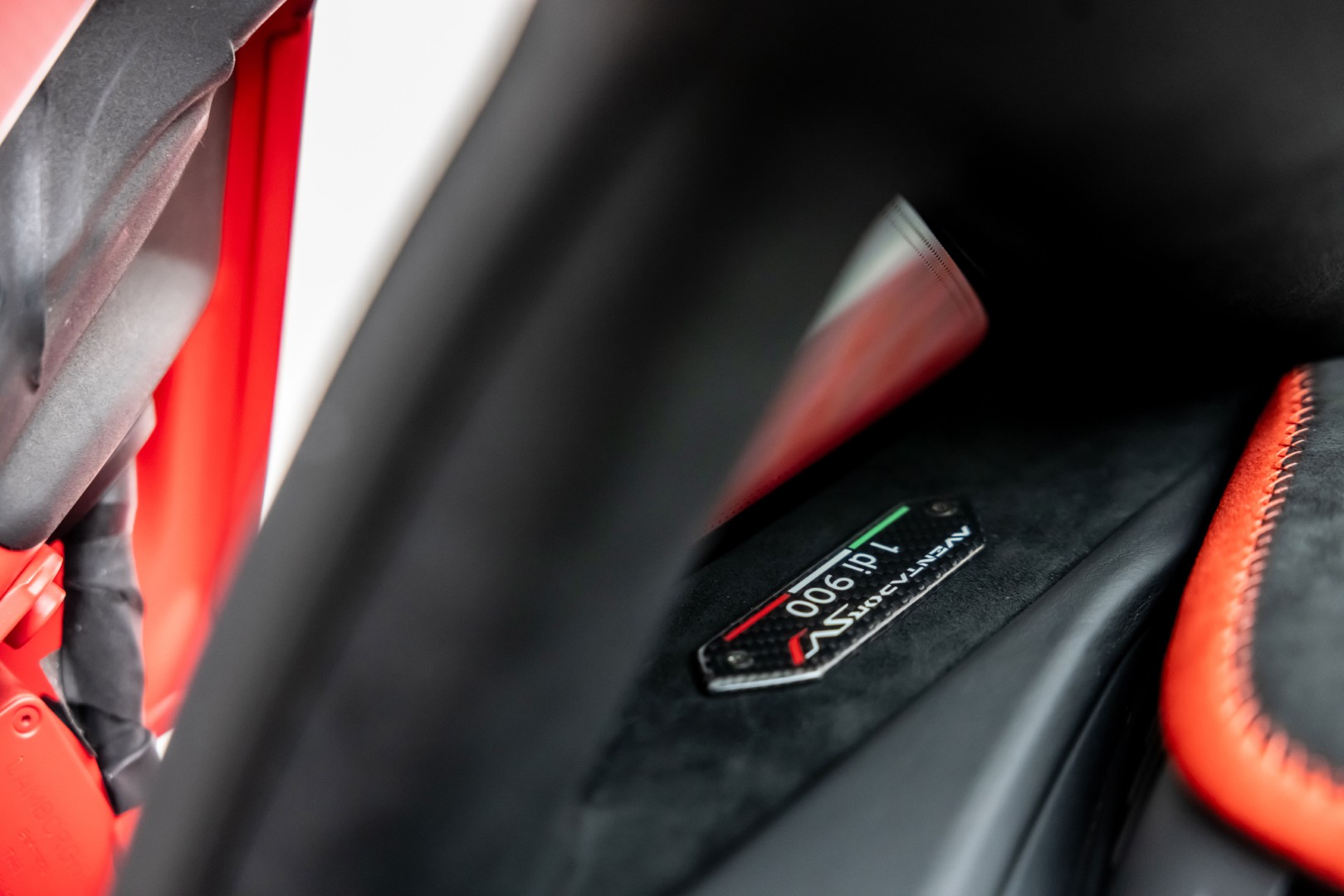 2019 LAMBORGHINI AVENTADOR SVJ 